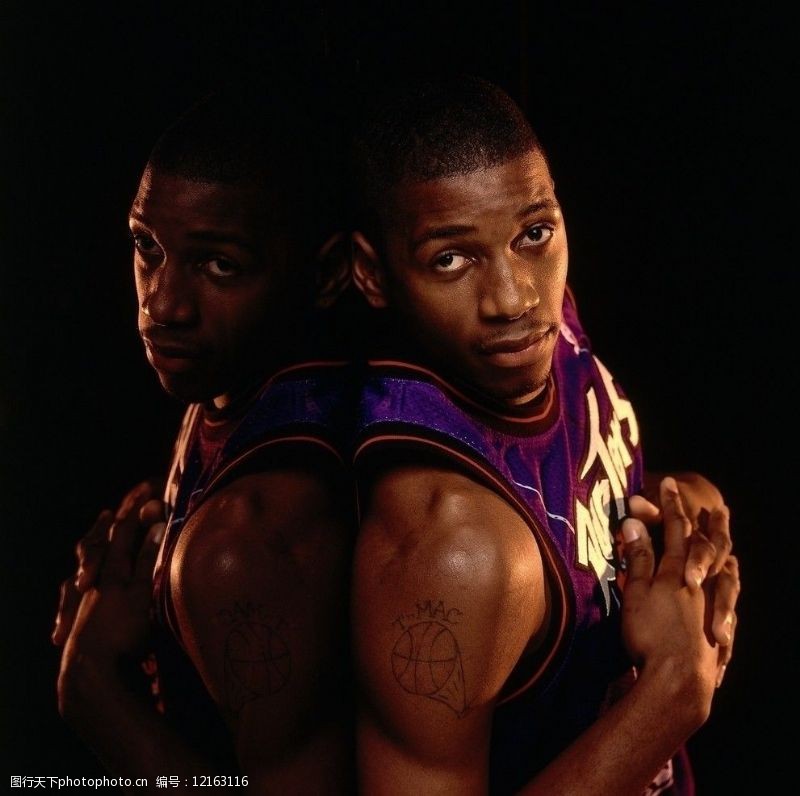 向耳朵的动 向耳朵的动